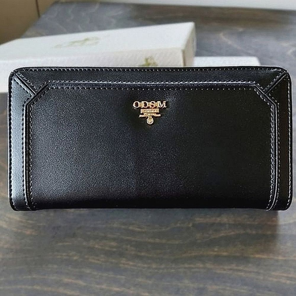 BNIB Oudishengma black leather clutch wallet